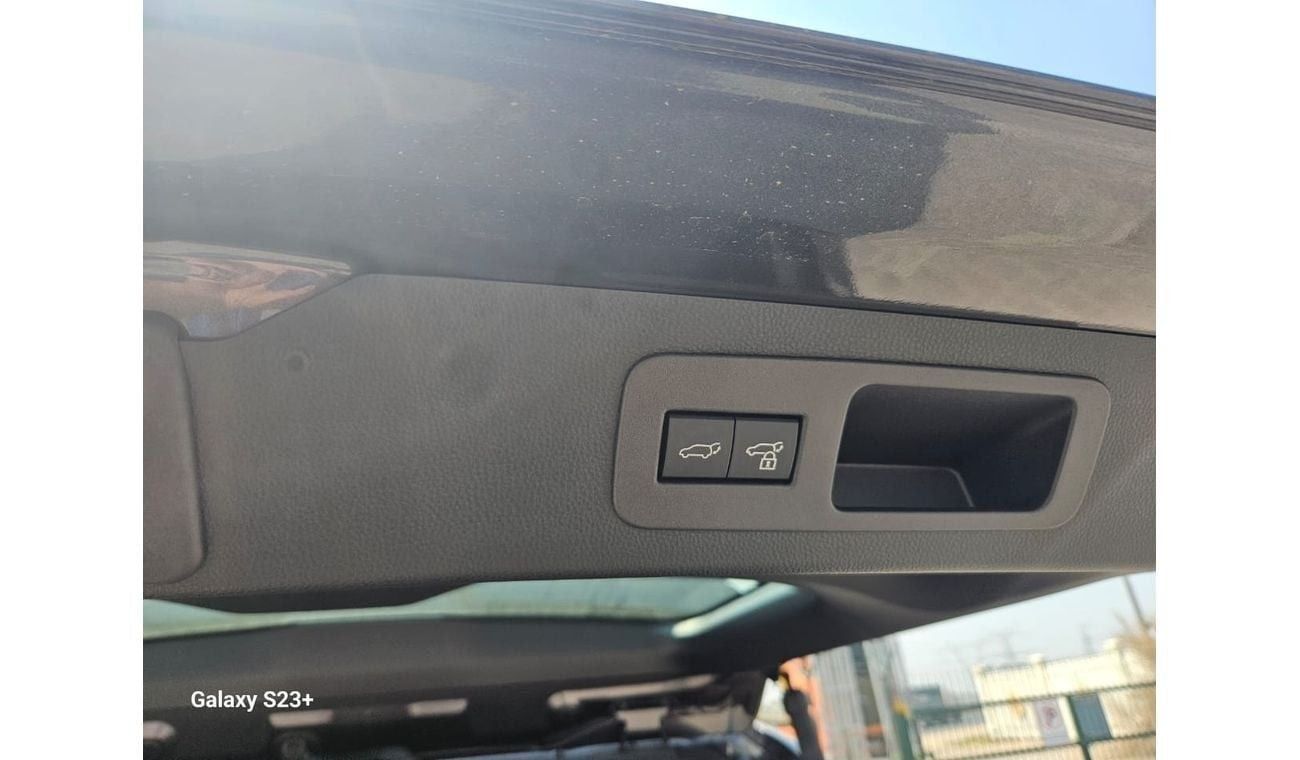 Toyota Land Cruiser GR Sport 3.5L Petrol