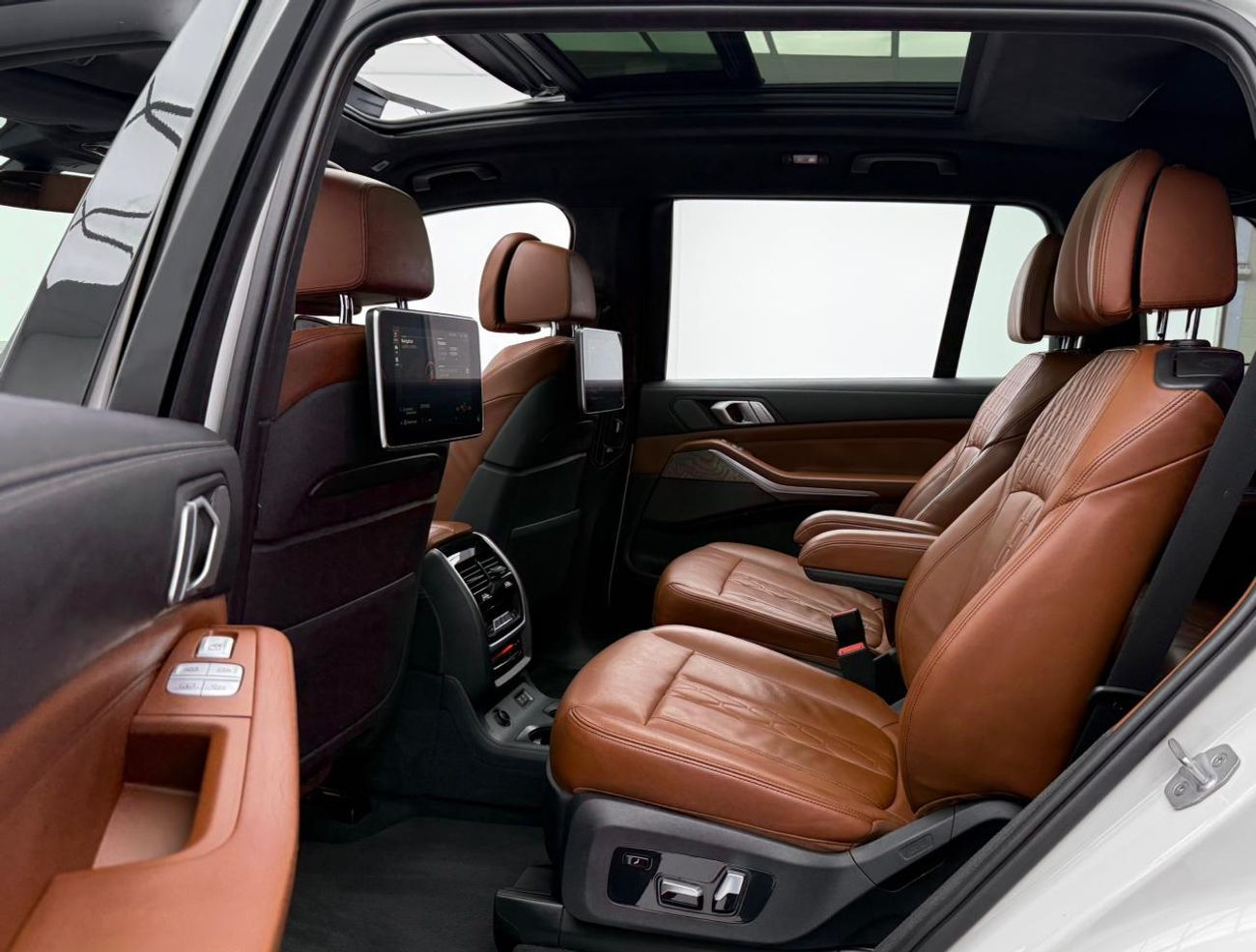 BMW X7 2019 BMW X7 xDrive50i M-Sport, Warranty, Full BMW Service History, 7 Seater, Fully Loaded, GCC