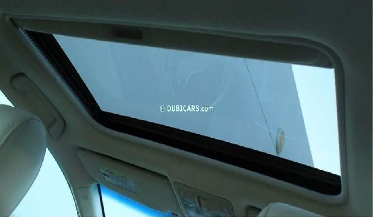 تويوتا افالون - V6 - EXCELLENT CONDITION - 49000KM DRIVEN - VAT INCLUSIVE