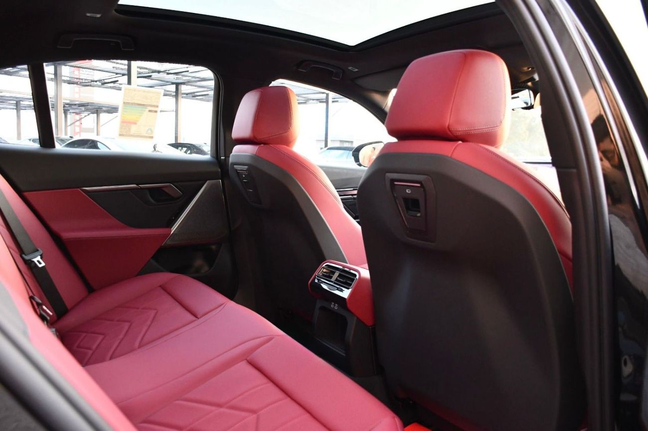 بي أم دبليو 520i BMW 520i Luxury gcc 2026