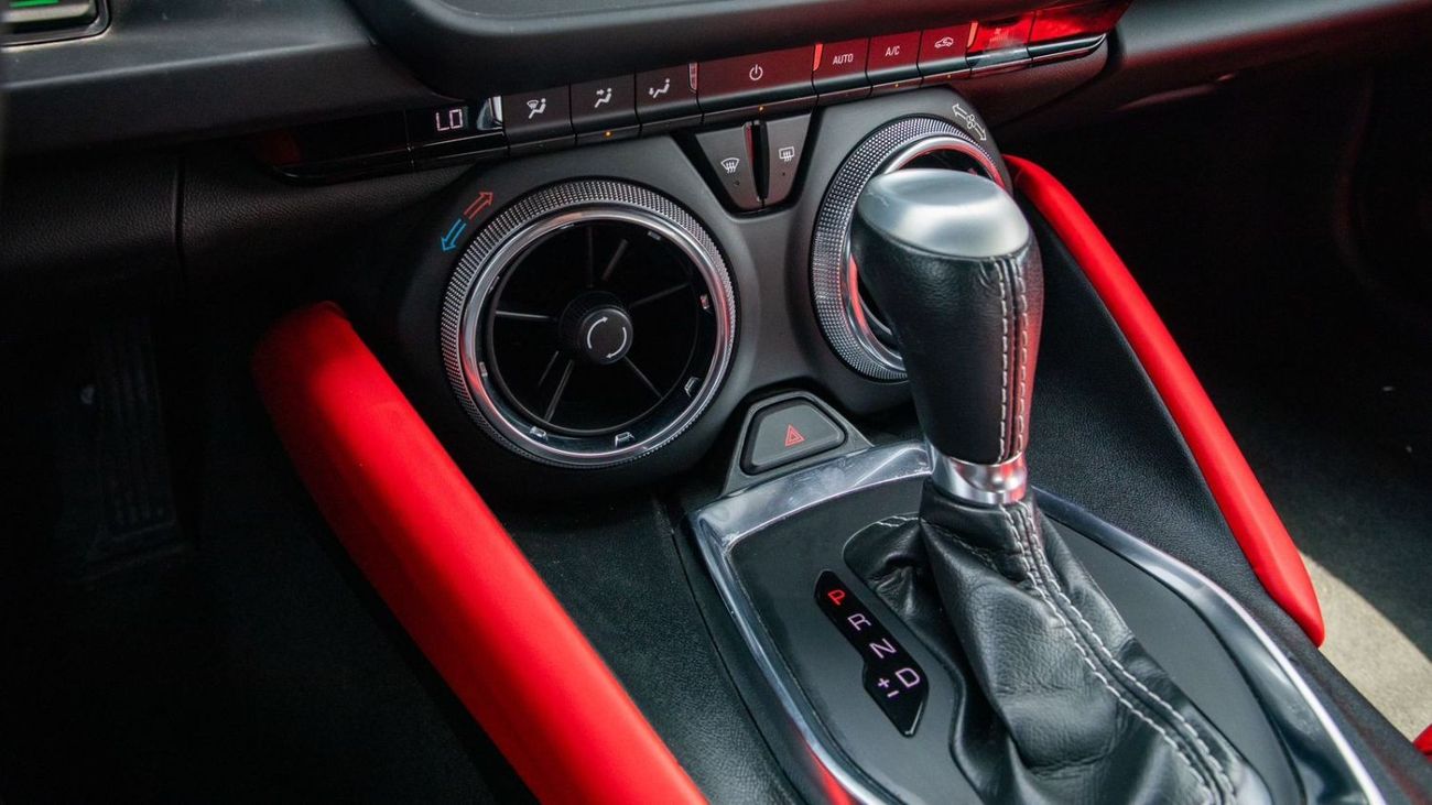 Chevrolet Camaro 1LT