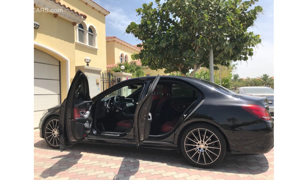 مرسيدس بنز C200 AMG