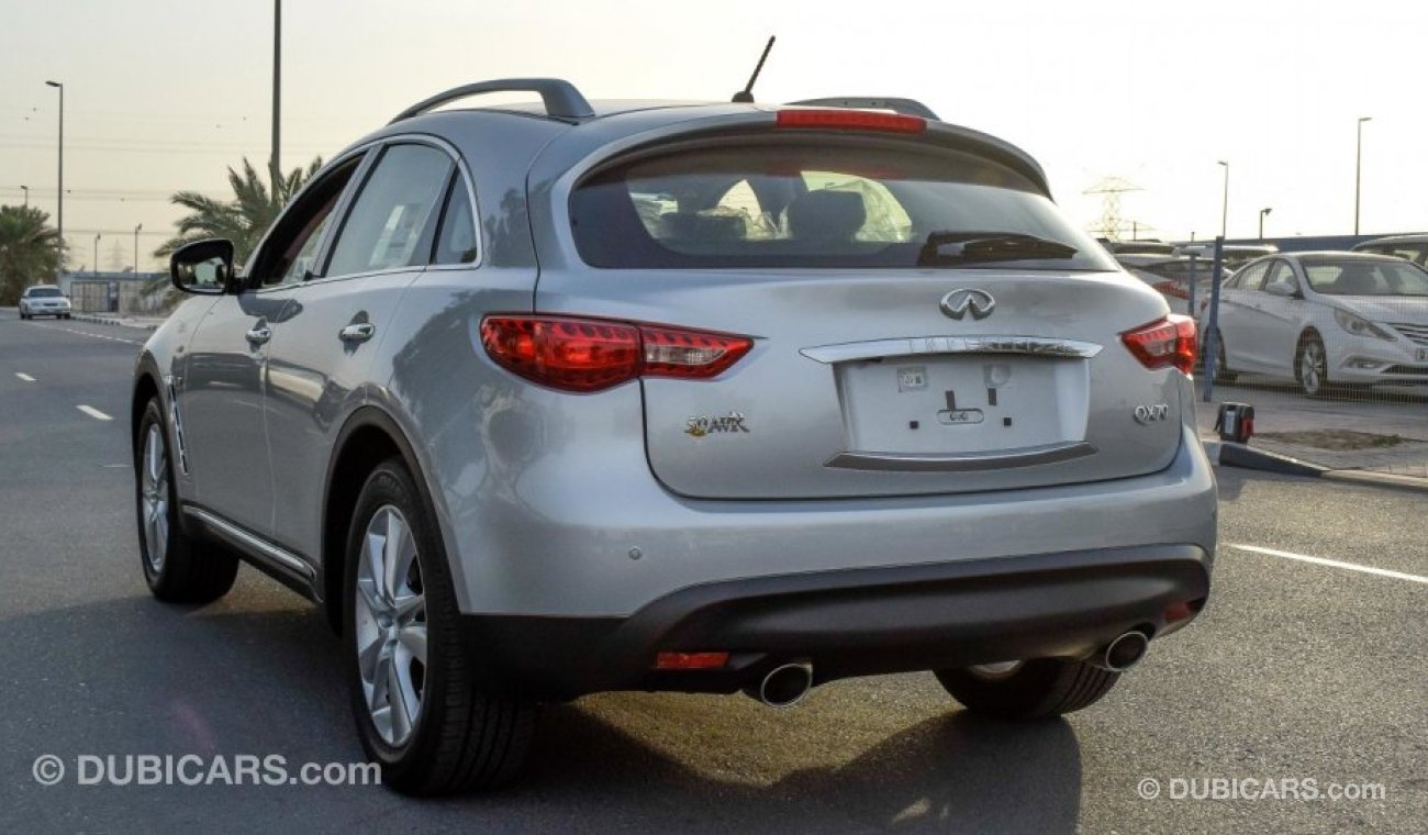 إنفينيتي QX70 Excellence 3.7L - V6 - with Warranty from Agency - GCC Specs - Zero KM-Price Including VAT