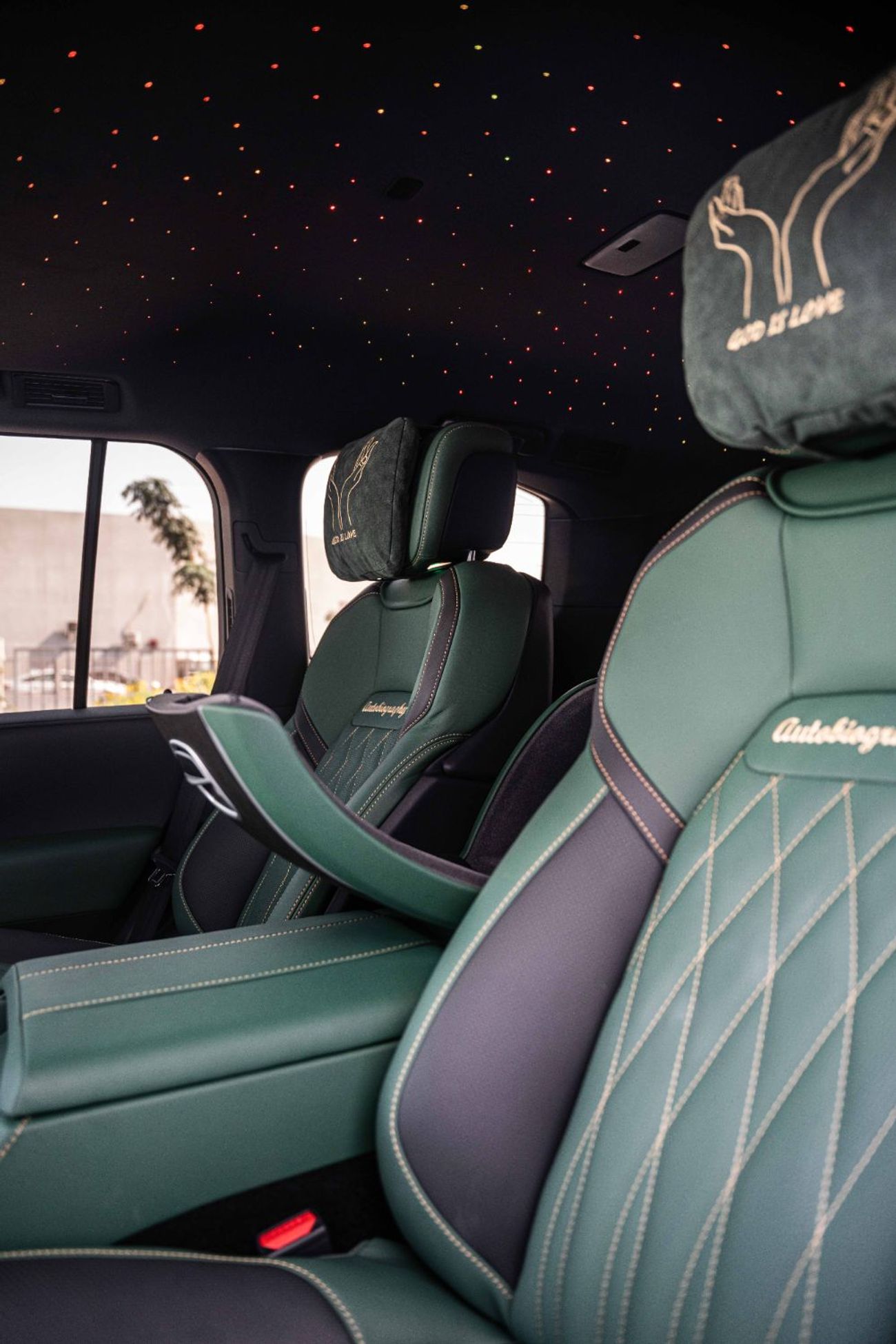 Toyota Land Cruiser 3.3L DIESEL VXR FULL OPTION WITH MBS AUTOBIPGRAPHY VIP SEAT AND ROOF STAR LIGHT