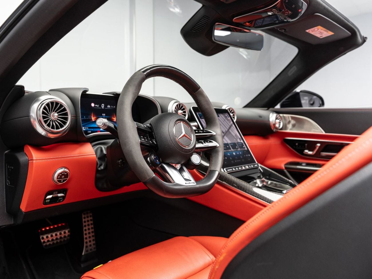 مرسيدس بنز SL 55 AMG Roadster 4Matic+