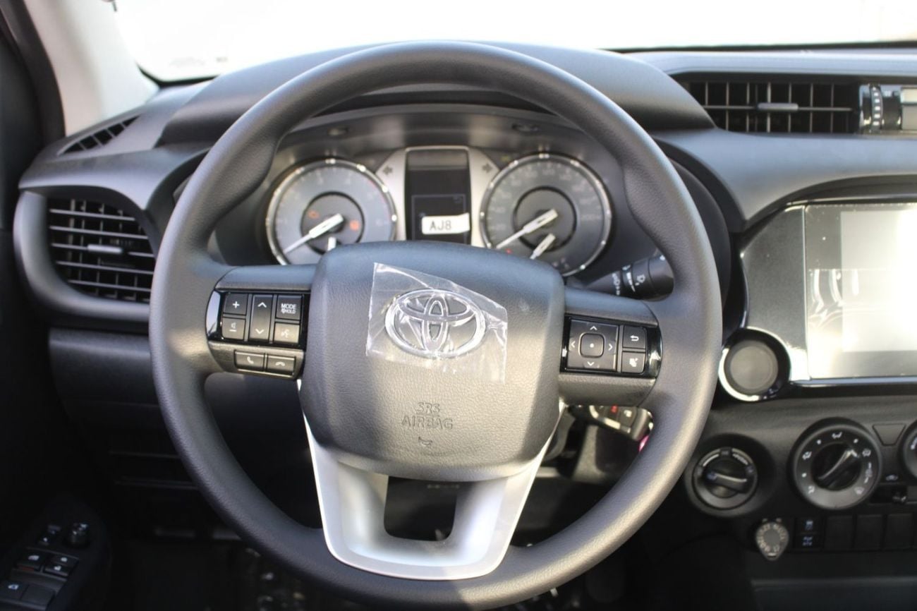 تويوتا هيلوكس TOYOTA HILUX 2.4L DIESEL 4 X 4 DOUBLE CABIN ACTIVE MANUAL TOYOTA HILUX 2.4L DIESEL 4 X 4 DOUBLE CABIN MANUAL