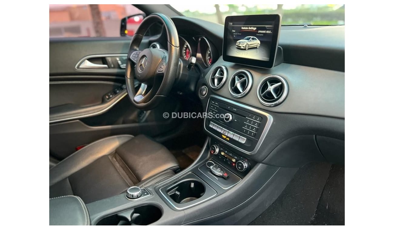 Mercedes-Benz CLA 250 Sport MERCEDES BENZ CLA 250 2018 FULL OPTION IN PERFECT CONDITION DEALER WARRANTY