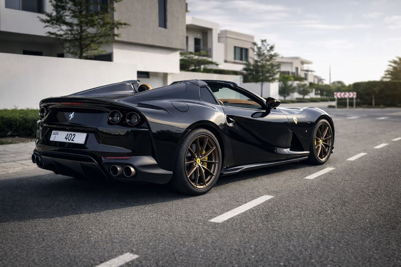Ferrari 812 GTS full warranty and service history