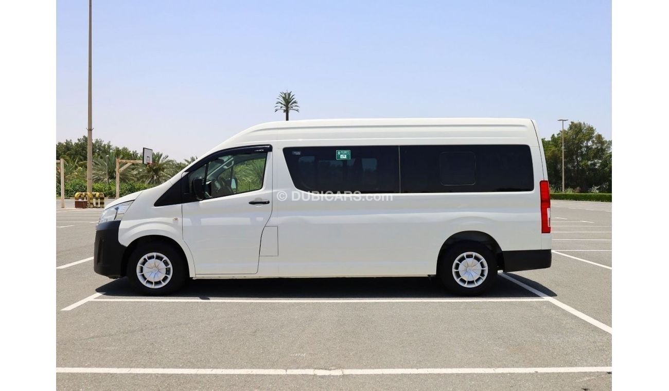 Toyota Hiace SUMMER OFFER | Commuter Toyota Hiace Passenger Van V6 3.5L 2020 | 13 Seater | GCC | Excellent Condit