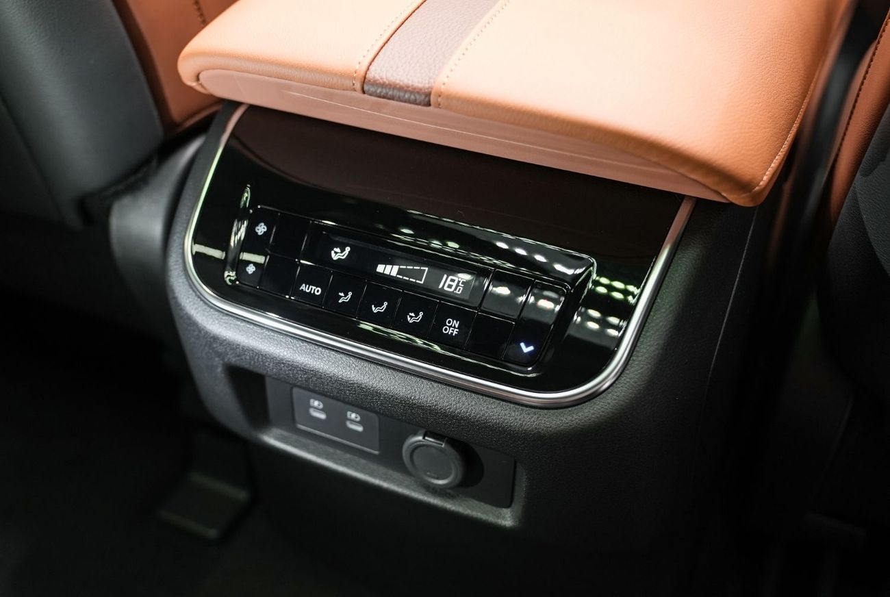 Nissan Patrol NISSAN PATROL Y63 3.5L LE PLATINUM TWIN TURBO FOR EXPORT