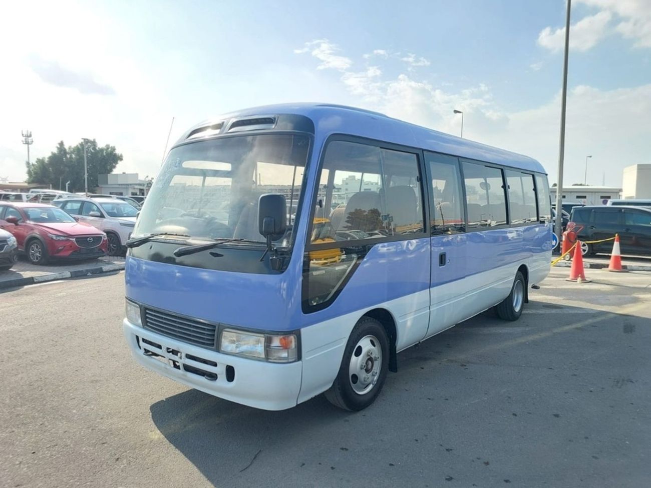 Toyota Coaster TOYOTA COASTER BUS RHD 1998 MODEL 4.2 L DIESEL AUTOMATIC(PM02737)