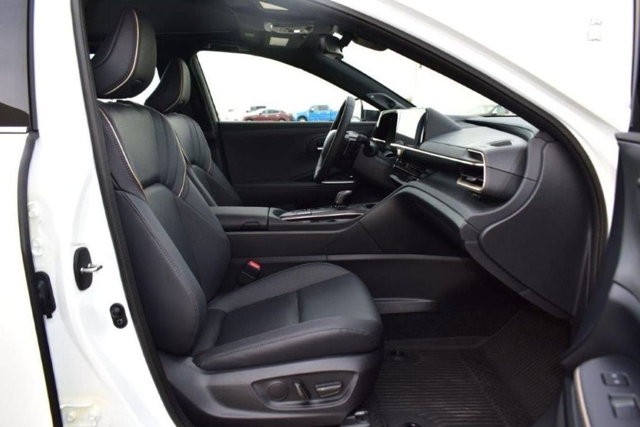 تويوتا كراون Platinum Hybridmax