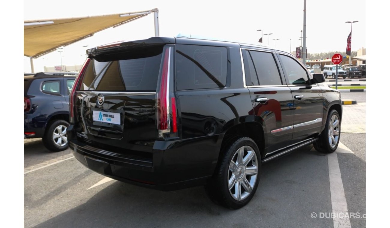 Cadillac Escalade GCC SPECS EXCELLENT CONDITION WITH FULL SERVICE HISTORY