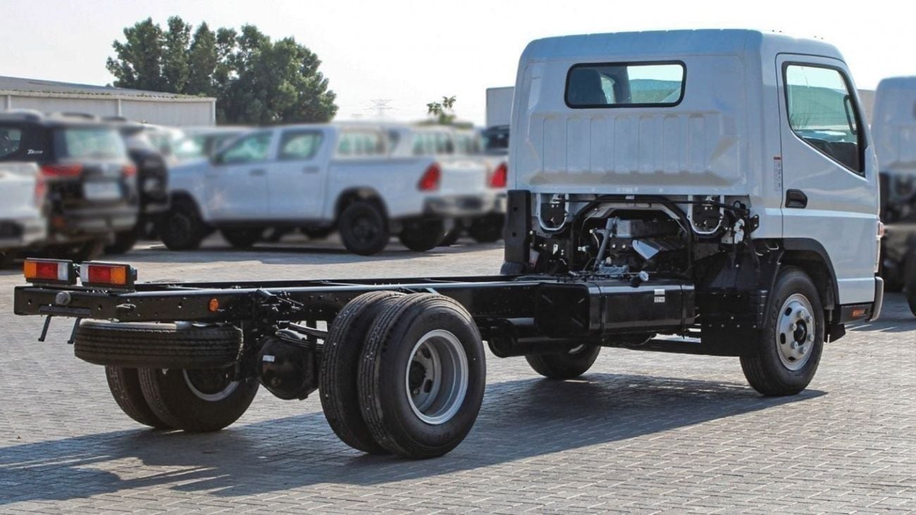 ميتسوبيشي فوسو كانتير CANTER CHASSIS 4.2L
