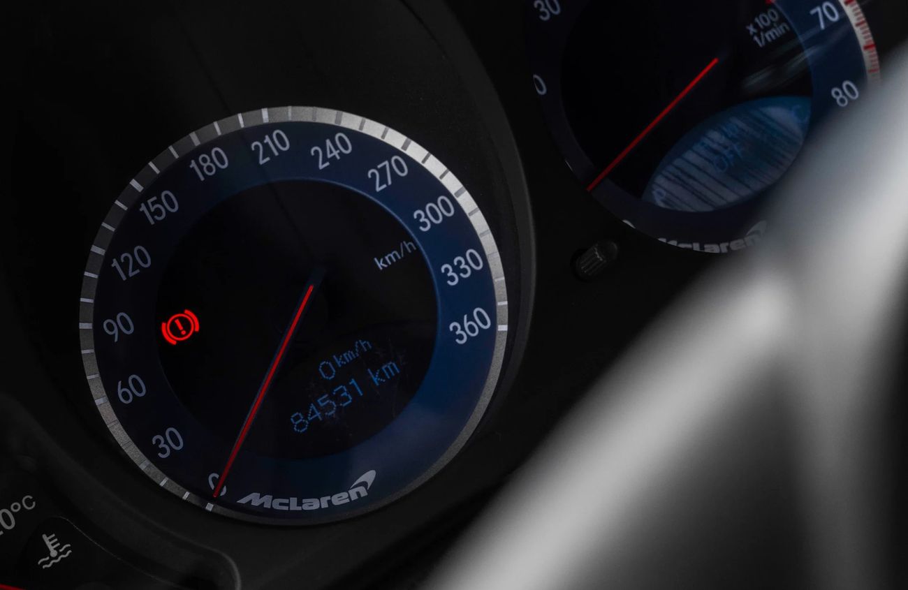 Mercedes-Benz SLR 5.5L V-8 Supercharged Engine