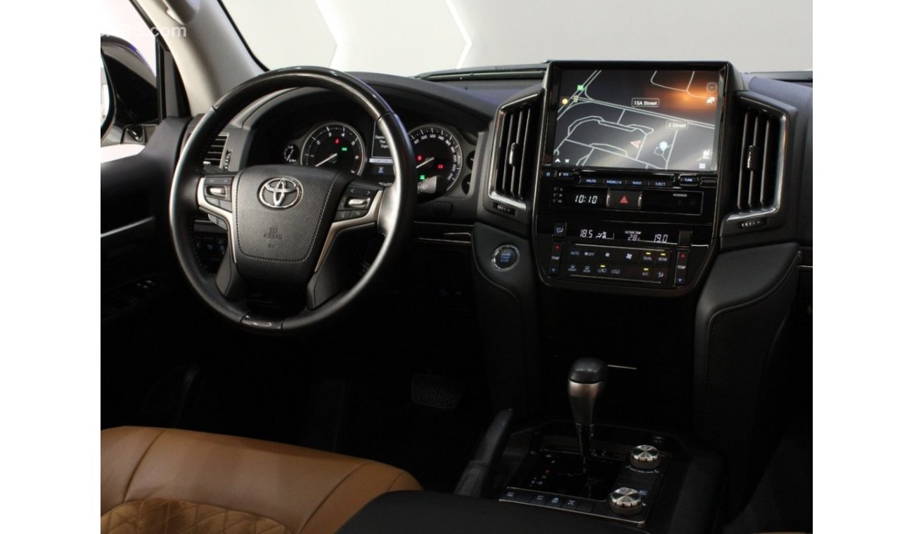 Toyota Land Cruiser Grand touring V6