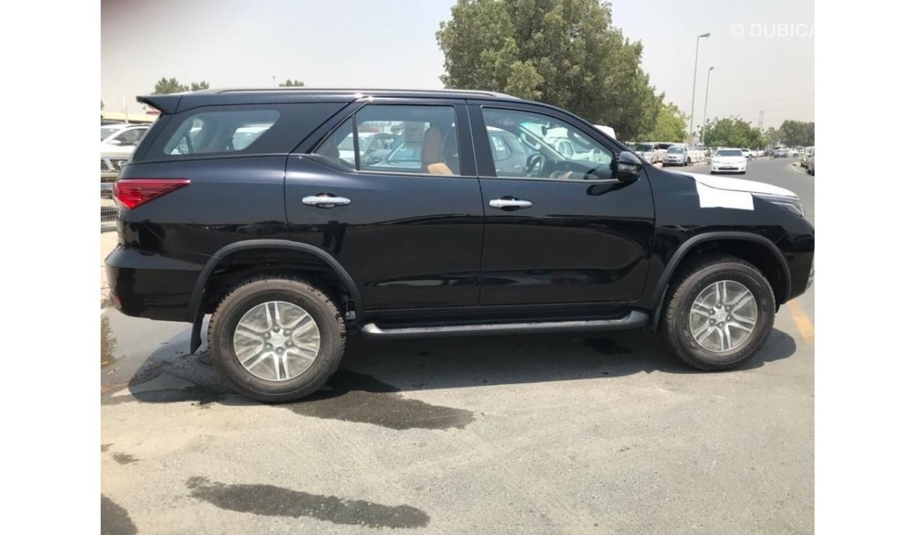 تويوتا فورتونر 2.7L Petrol 4WD EXR Auto (Only For Export Outside GCC Countries)