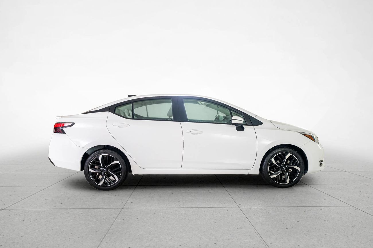 Nissan Sunny SL 1.6L SL 1.6