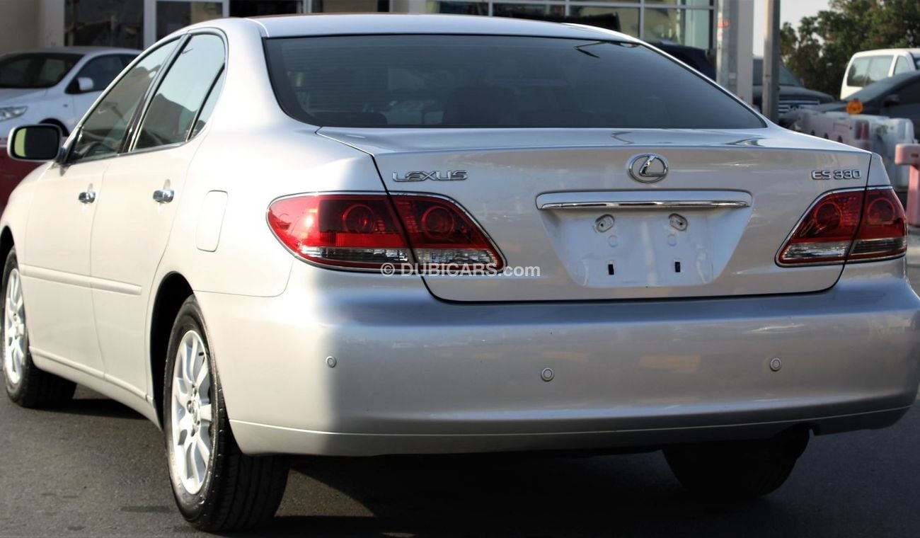 لكزس ES 330 لكزس ES 330 بحالة ممتازة وارد كوريا أوراق جمارك