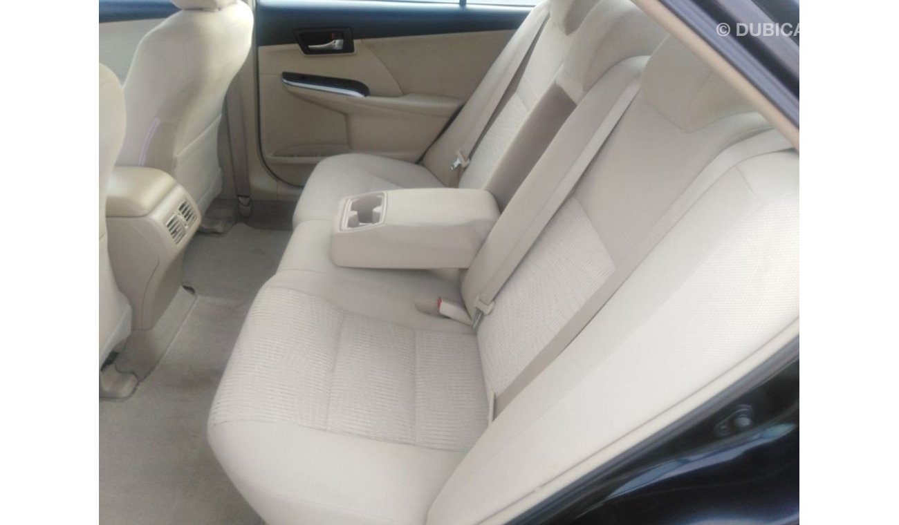 Toyota Camry Toyota camry 2016 GCC...... SE....... Very good condition