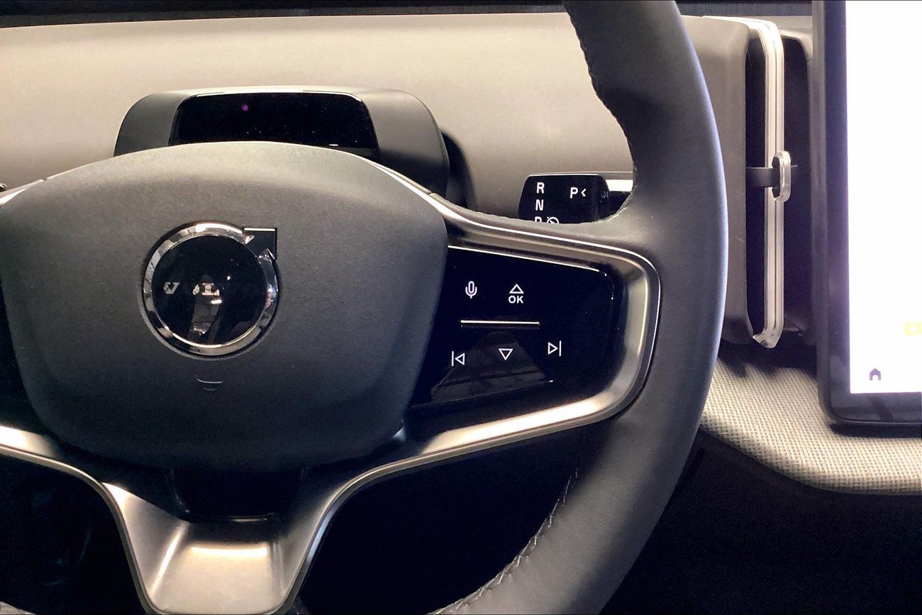 فولفو EX30 Plus | Carnival Sale • UP TO AED 20,000 OFF | شامل الضمان | 0 ﺪﻔﻋﺓ ﺃﻮﻟﻯ