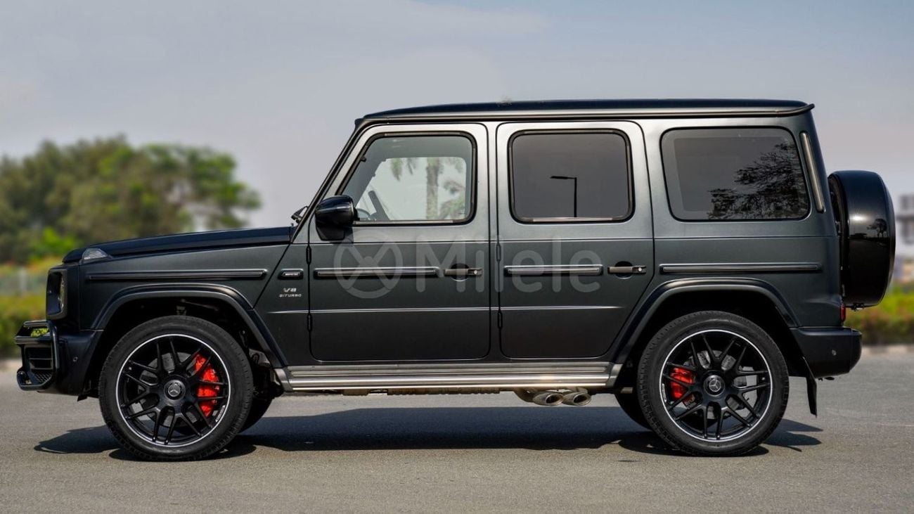 مرسيدس بنز G 63 AMG .0L PETROL: MAGNO BLACK WITH NIGHT PACKAGE, CARBON INTERIOR, NEW CAR!!