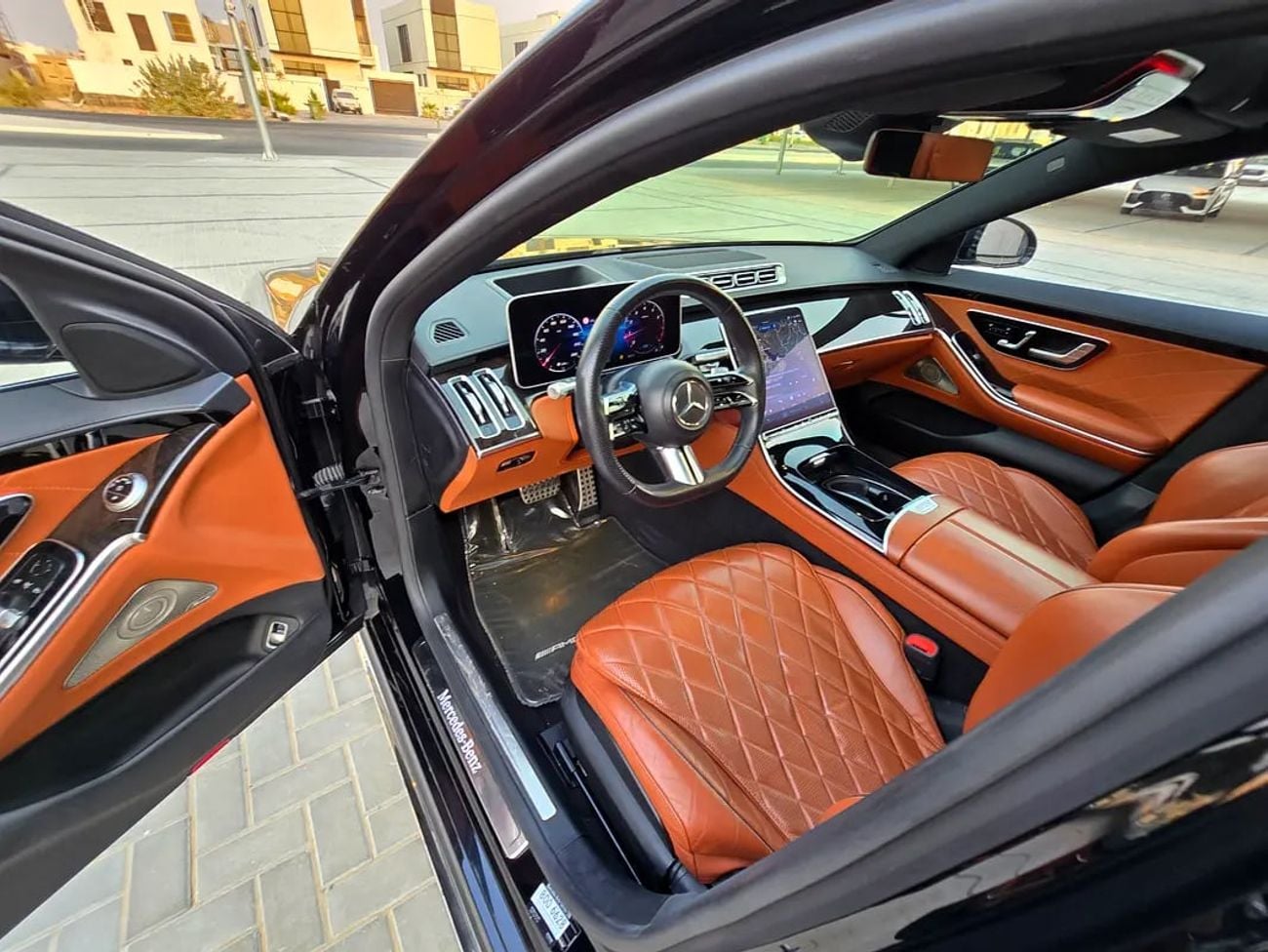 Mercedes Benz S500 S 500 L 4MATIC | GCC Specs | Low Mileage