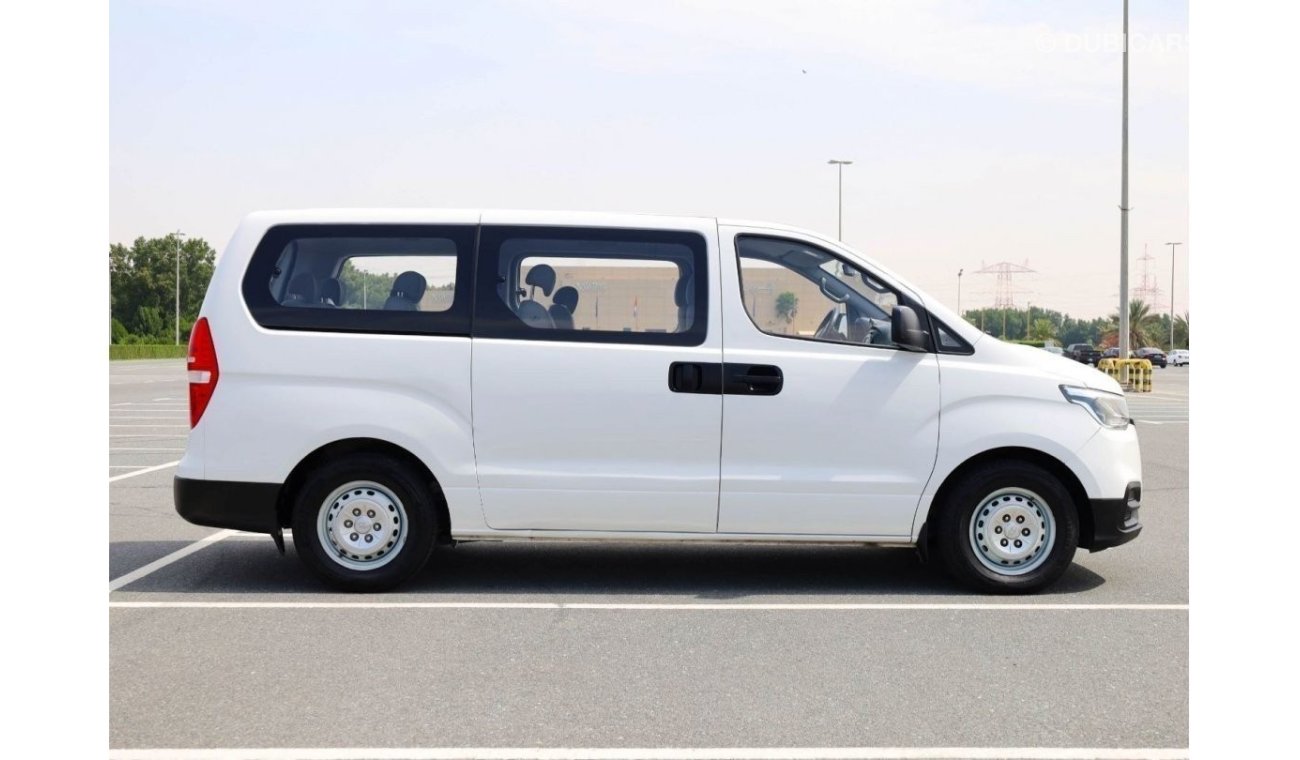 هيونداي H-1 Std 12- Seater Fully Automatic - Petrol Engine | GCC | Excellent Condition