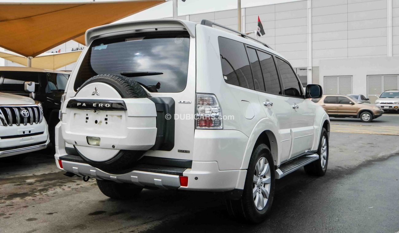 Mitsubishi Pajero 3.8 V6