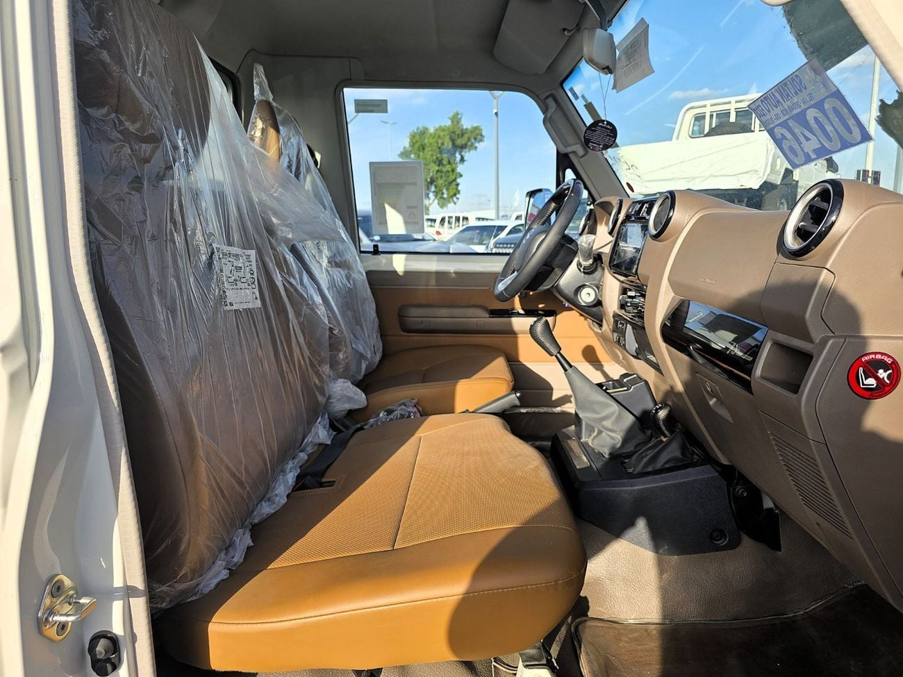 Toyota Land Cruiser Pick Up PICKUP 70th LX1 4.0L Toyota L.C Pick Up Single Cabin Special Edition 4.0l   MT Petrol v6 4WD Gcc 202