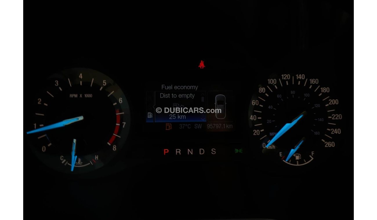 Used Ford Edge 2016 for sale in Dubai 629851