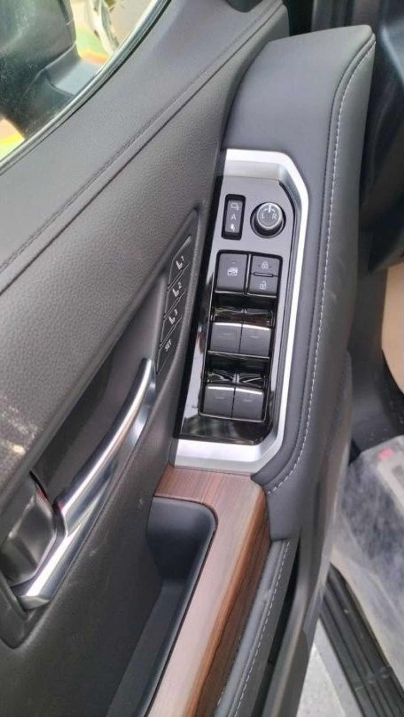 تويوتا لاند كروزر TOYOTA LAND CRUISER VX + EUROPEAN 3.3 DIESEL 2022