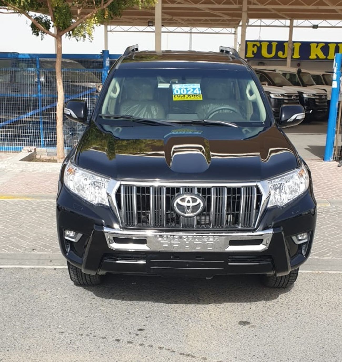 Toyota Prado 2.7L 4WD PETROL FULL OPTION
