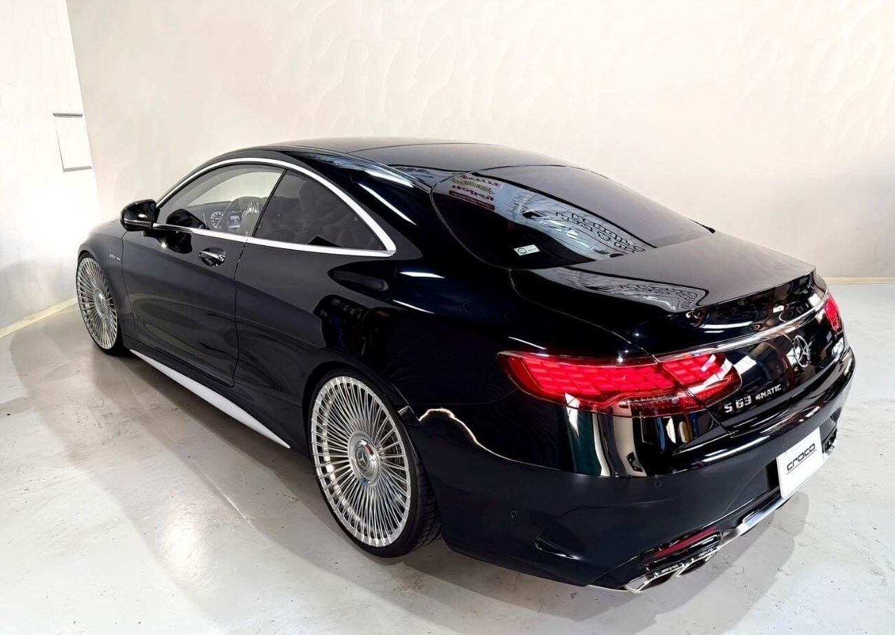 Mercedes Benz S63 AMG
