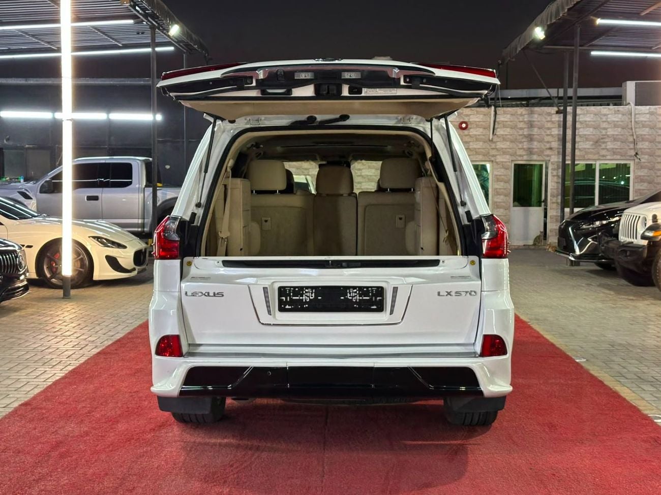 Lexus LX570 PREMIER