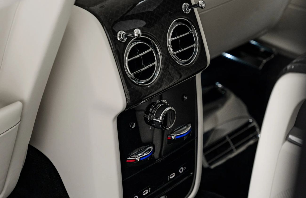 Rolls-Royce Cullinan 6.75L V12 Twin-Turbocharged Engine | Warranty