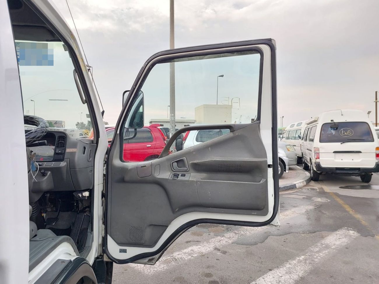 ميتسوبيشي فوسو كانتير MITSUBISHI CANTER TRUCK RHD 1996 MODEL 4.5 L DIESEL MANUAL(PM20996)