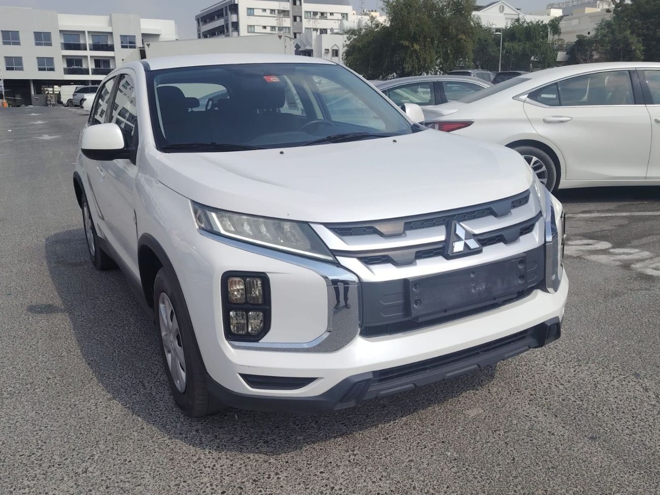 Mitsubishi ASX GLX Low 2.0L FWD MITSUBISHI ASX - 2.0L -PET - AT - 2WD - 2021MY (GCC) ( ACCIDENT FREE )