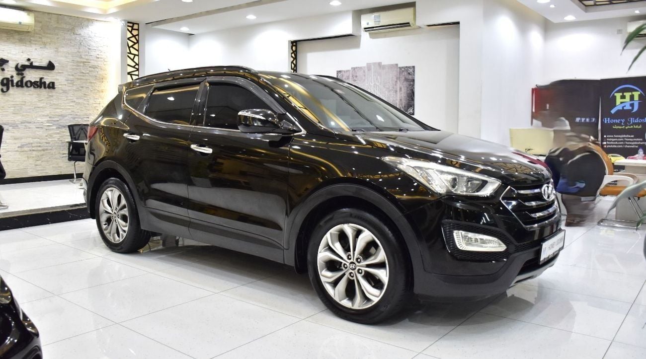 هيونداي سانتا في EXCELLENT DEAL for our Hyundai SantaFe 4WD 3.3L ( 2014 Model ) in Black Color GCC Specs