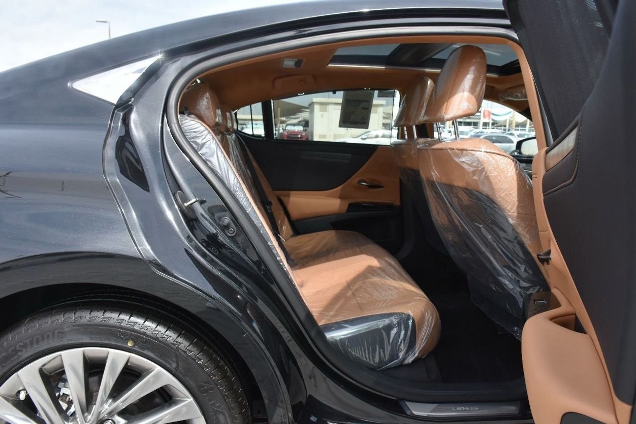 لكزس ES 350 Platinum 3.5L FWD