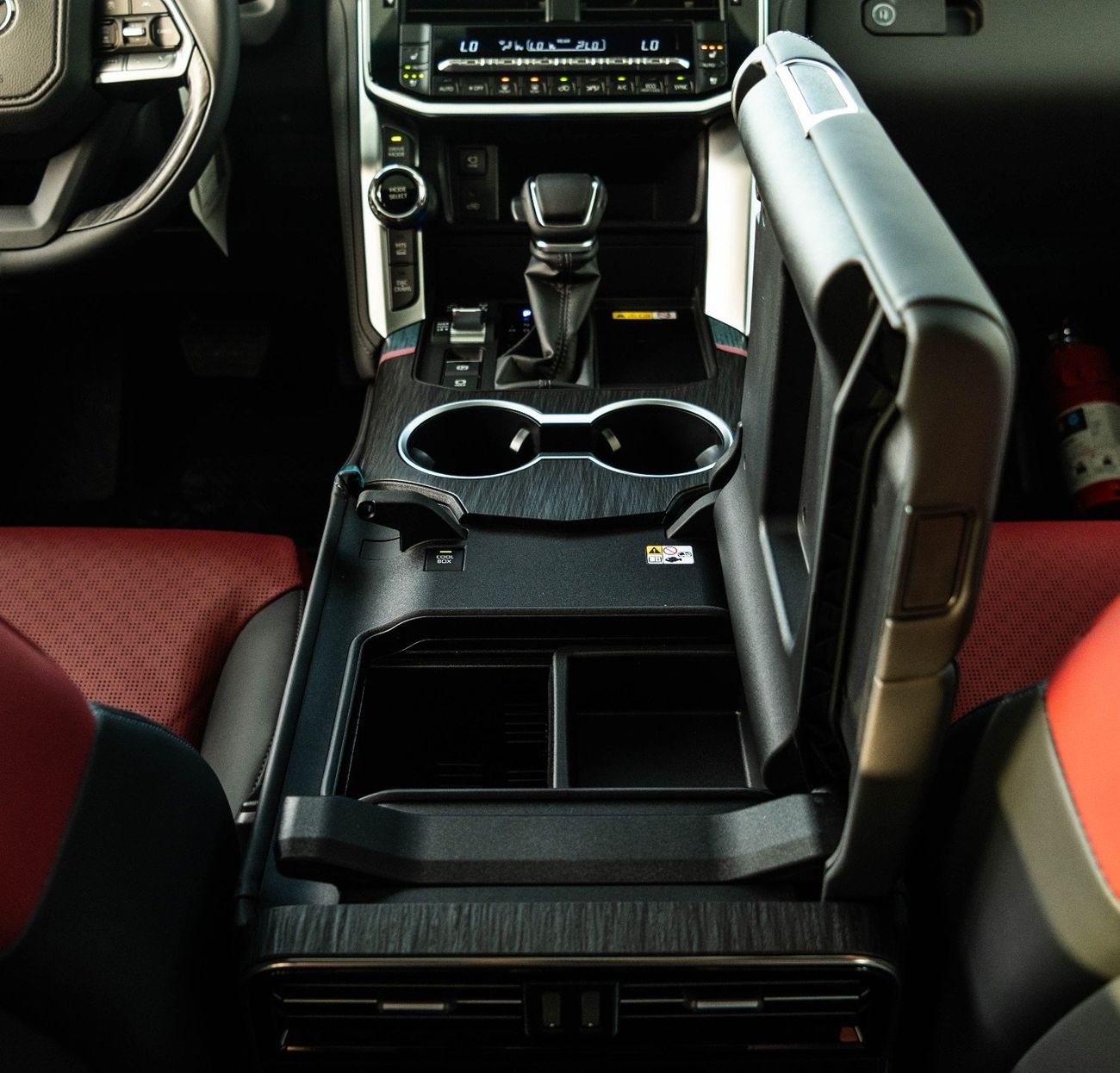 تويوتا لاند كروزر LC VXR 3.3 TT || Diesel || 2025