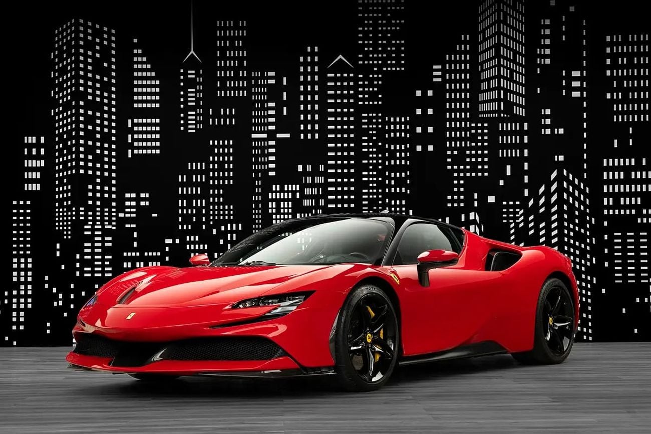 فيراري SF90 ستراديل STRADALE