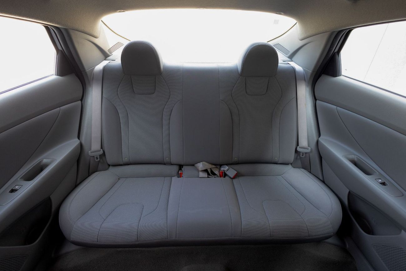 Hyundai Elantra Smart 1.6L