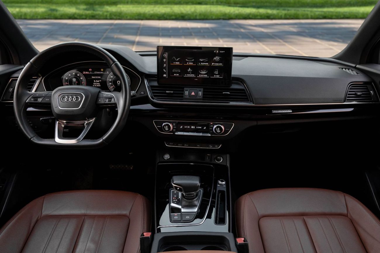 أودي Q5 Q5 Sportback S-Line | 3,819 P.M | 0% Downpayment | Pristine Condition!