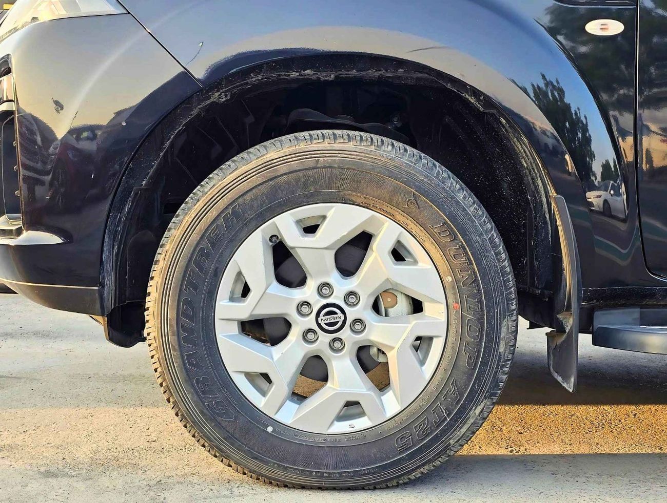 نيسان إكستيرا SE 7 SEATS / 2.5L PETROL V4 / LEATHER SEATS / PUSH START / 4WD (CODE # 69096)