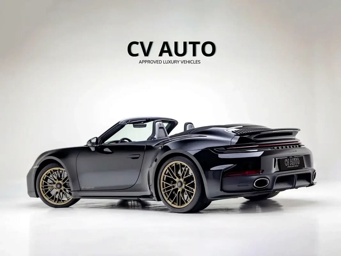 Porsche 911 TURBO S | Cabriolet | GCC | 701 HP | Dealer Warranty