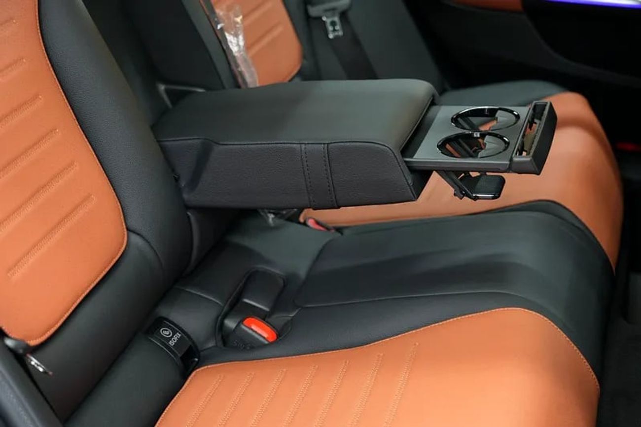 مرسيدس بنز C 200 C 200 | GCC 0km | Agency Warranrty | AMG Package