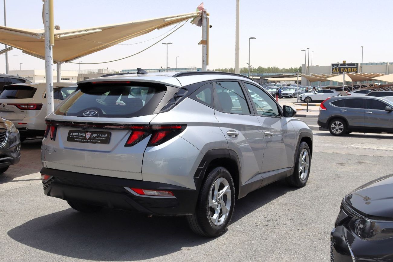 Hyundai Tucson Comfort ACCIDENTS FREE - GCC - 2000 CC - ORIGINAL PAINT - PERFECT CONDITION INSIDE OUT