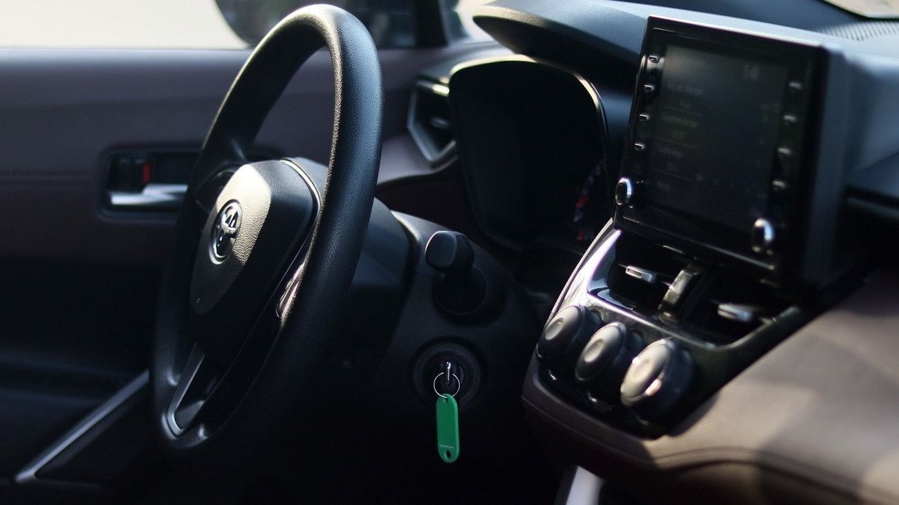 Toyota Corolla Cross 1.8L | Free Agency Warranty | Complete Service History | Zero Downpayment Support