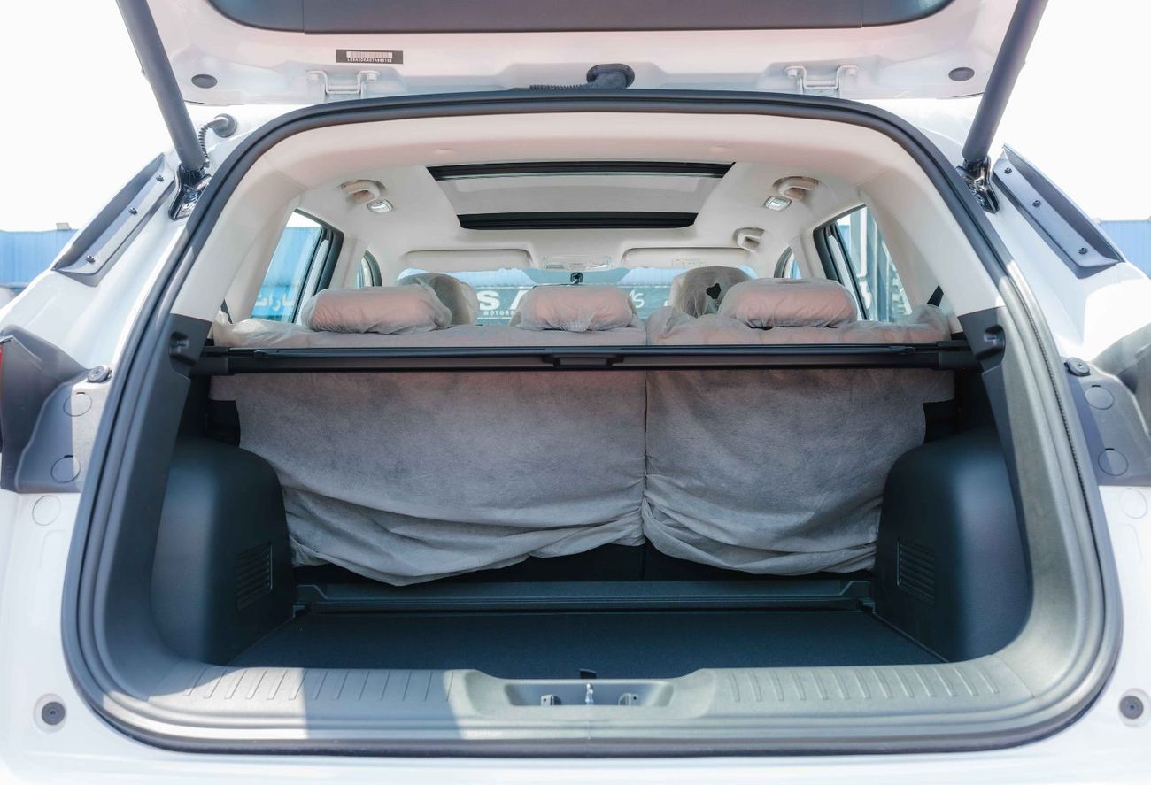 تشنجان CS35 Changan Cs35 PLUS 1.4T 2026 (White) FOR EXPORT